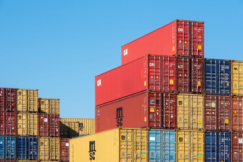 Container logistics remain a transmission channel for tariff and fuel pressure.