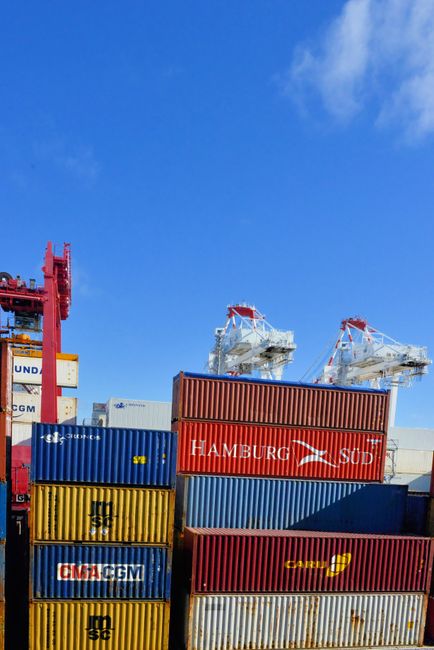 Imported goods and freight costs remain a key transmission channel from geopolitical disruption to home-furnishings margins.