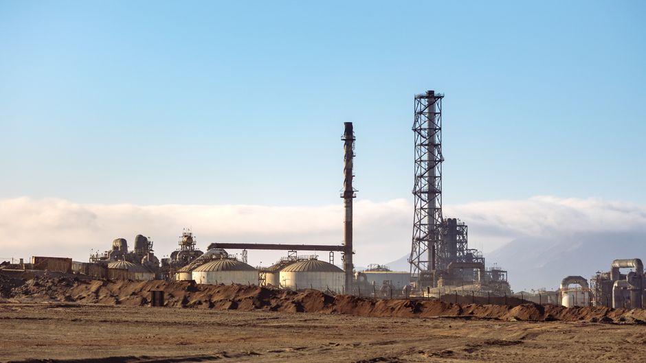 Industrial refinery complex in a desert setting