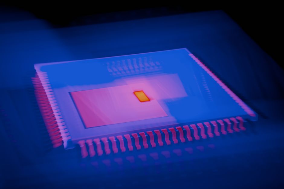 A heatmap-style semiconductor pattern connects AI infrastructure demand with the new-issuance cycle.